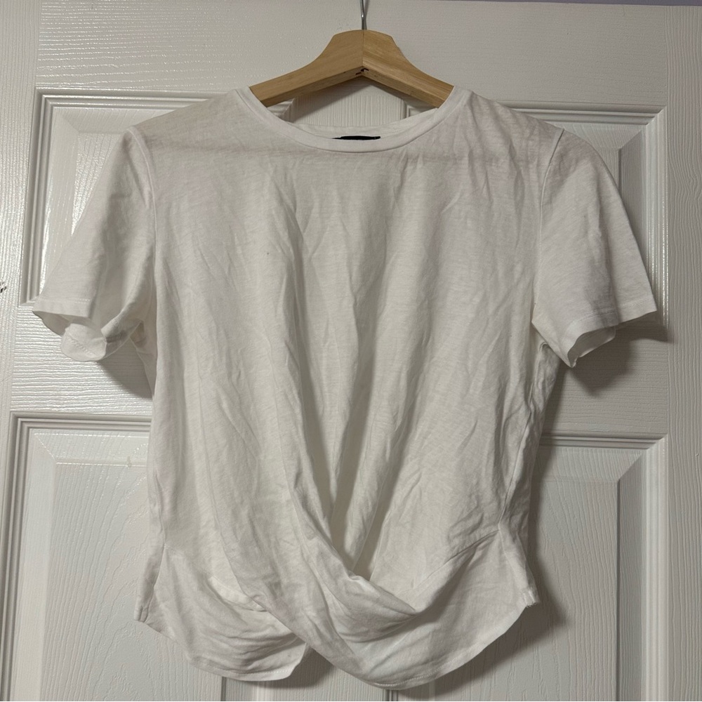 Zara tee